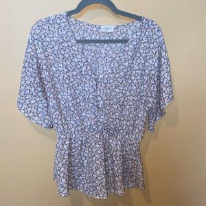 Sienna Sky Women’s/Juniors Short Sleeve Blouse Size MEDIUM